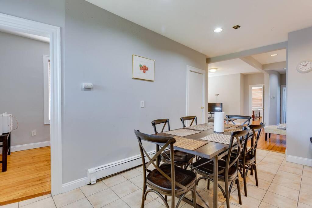 New! Boston Condo Near Mbta, 3Mi To Fenway ! Kültér fotó