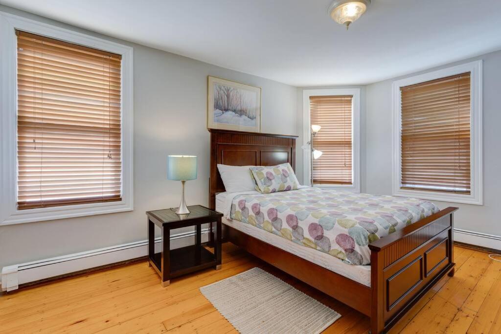 New! Boston Condo Near Mbta, 3Mi To Fenway ! Kültér fotó